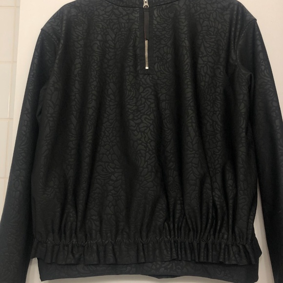 Lululemon Departure Top - Picture 5 of 6